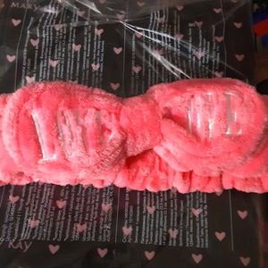 Love Love stretchy  Pink head band